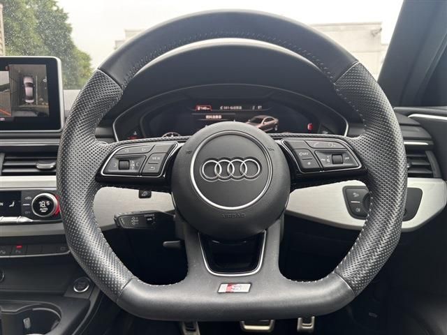 AUDI AUDI A4 2019