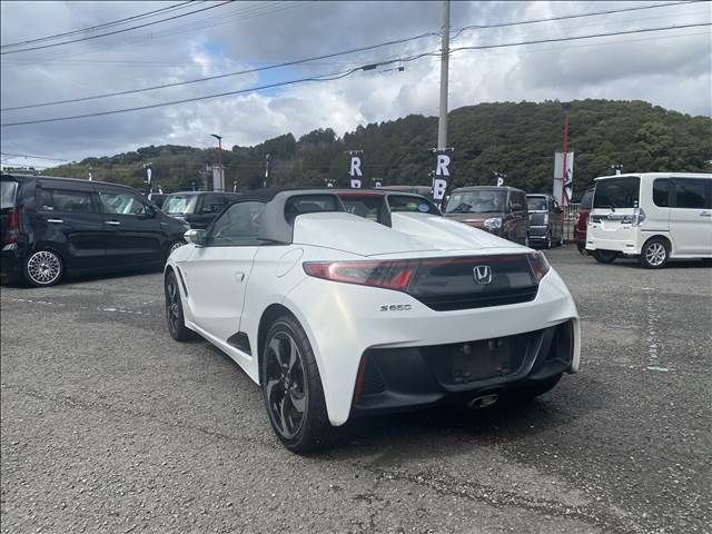 HONDA S660 2015