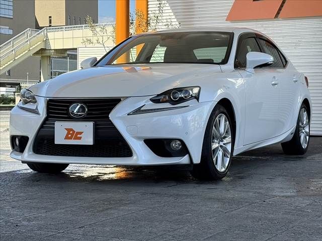 TOYOTA LEXUS IS300h 2013