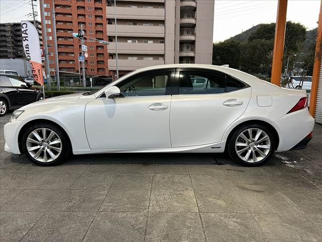 TOYOTA LEXUS IS300h 2013