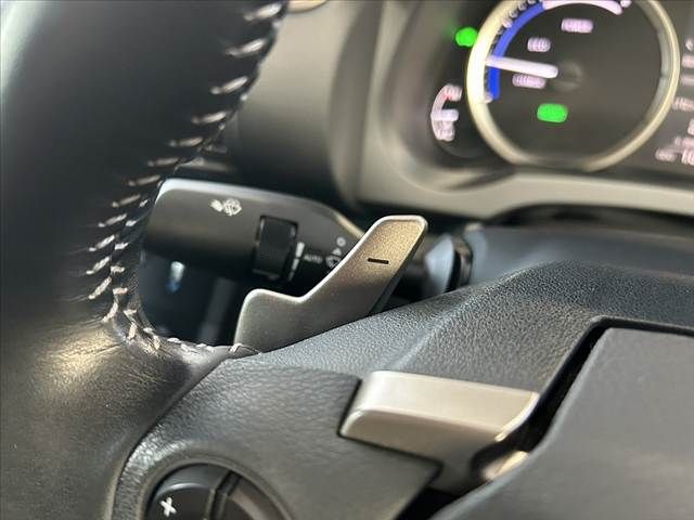 TOYOTA LEXUS IS300h 2013