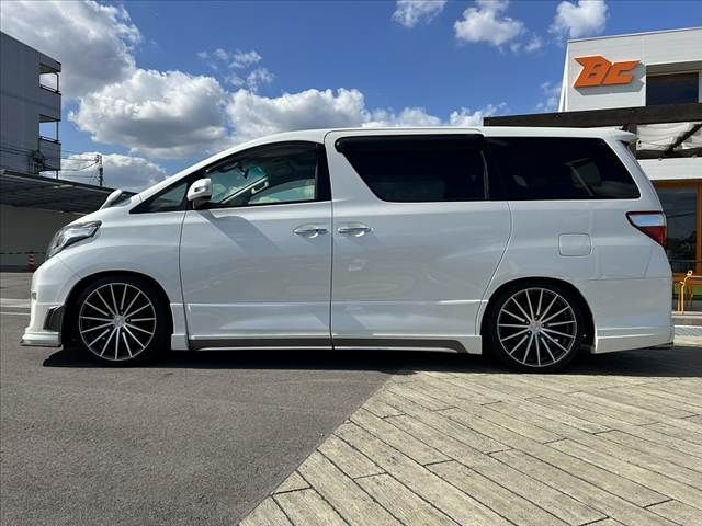TOYOTA ALPHARD 2012