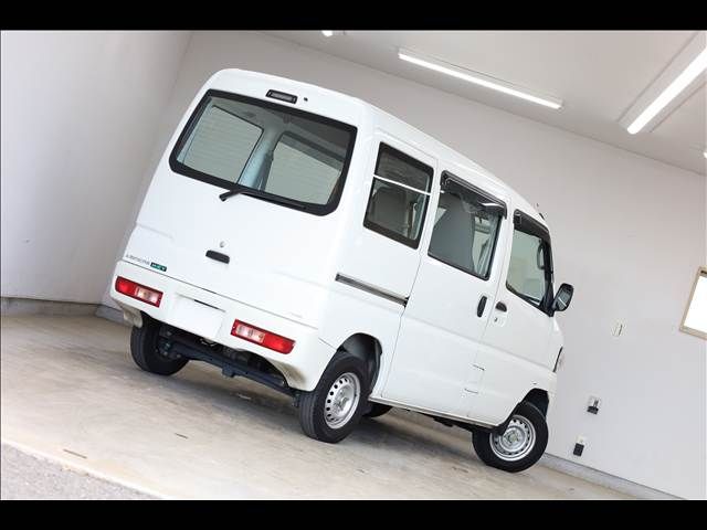 MITSUBISHI MINICAB-MiEV 2020