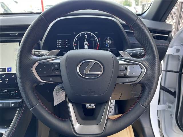 TOYOTA LEXUS LBX 2024