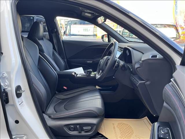 TOYOTA LEXUS LBX 2024