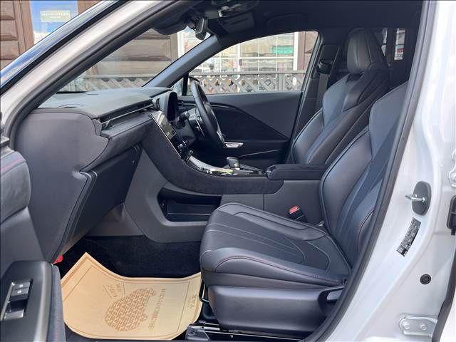 TOYOTA LEXUS LBX 2024