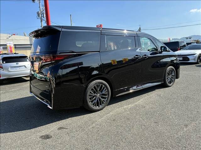 TOYOTA VELLFIRE  HYBRID 2023