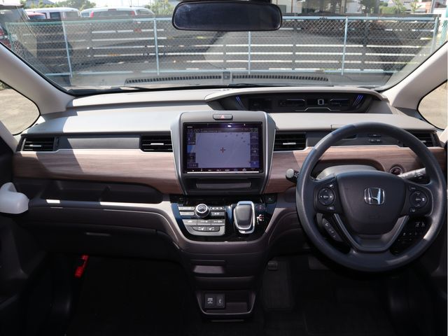 HONDA FREED plus HYBRID 2022