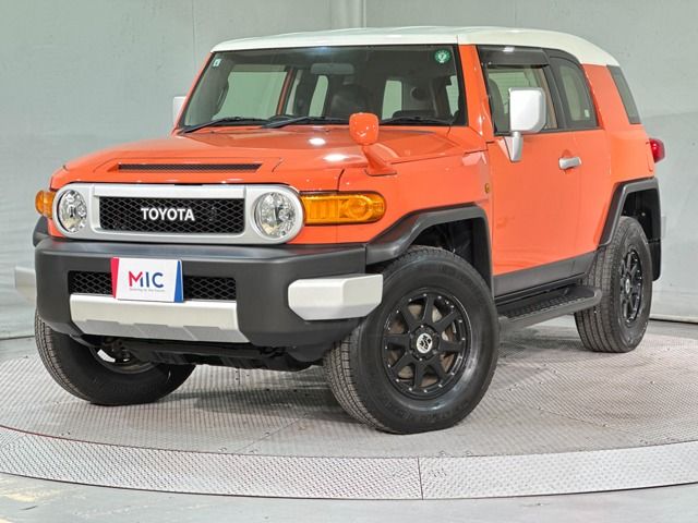 TOYOTA FJ CRUISER 4WD 2013