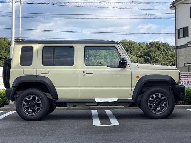 SUZUKI JIMNY NOMADE 2025