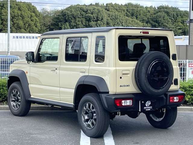 SUZUKI JIMNY NOMADE 2025