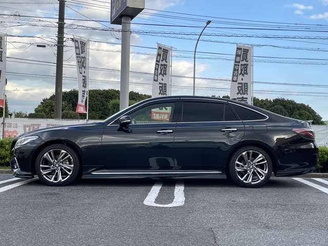 TOYOTA CROWN sedan hybrid 2020