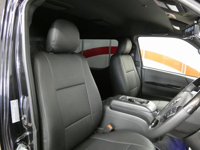 TOYOTA HIACE van 4WD 2023