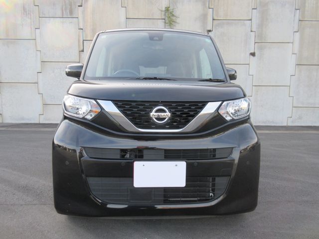NISSAN ROOX 2021