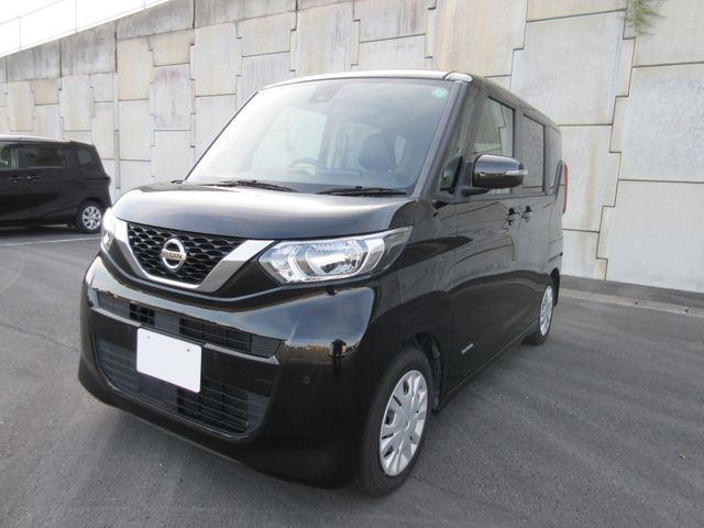 NISSAN ROOX 2021