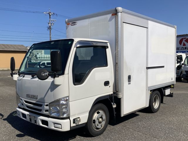 ISUZU ELF 2019