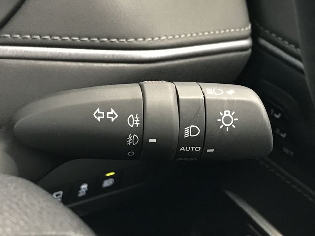 TOYOTA HARRIER HYBRID 2024