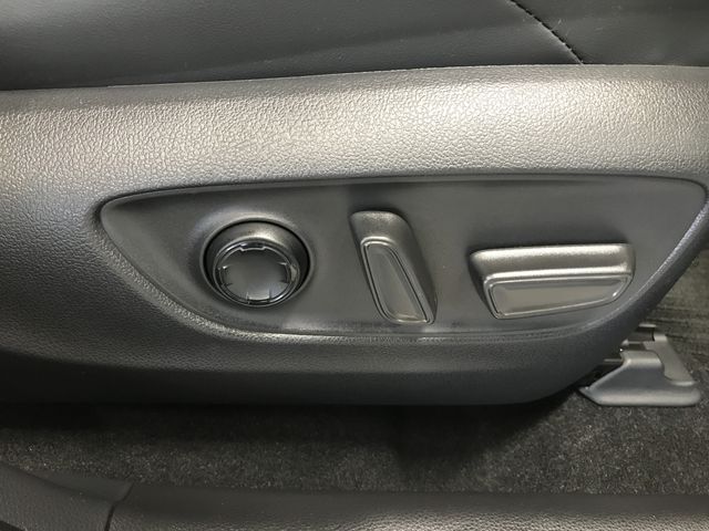 TOYOTA HARRIER HYBRID 2024