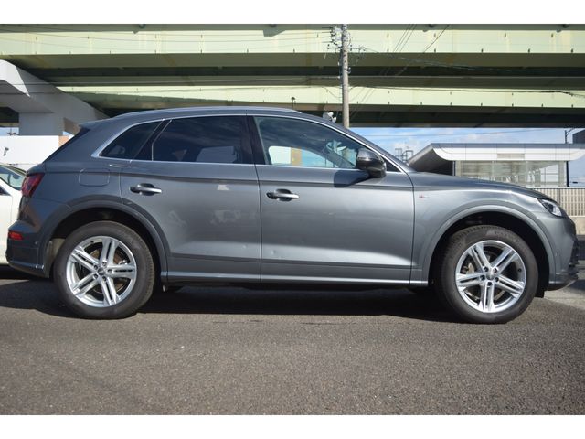 AUDI AUDI Q5 2020