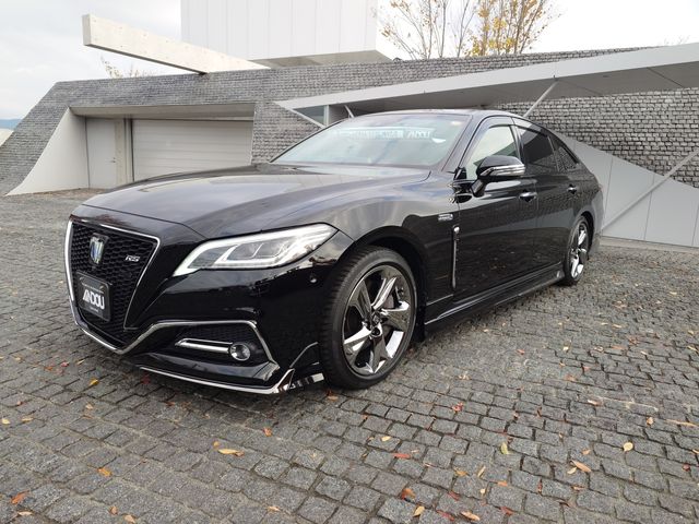 TOYOTA CROWN sedan hybrid 2018