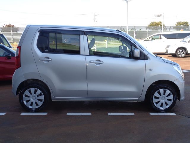 SUZUKI WAGON R 2013