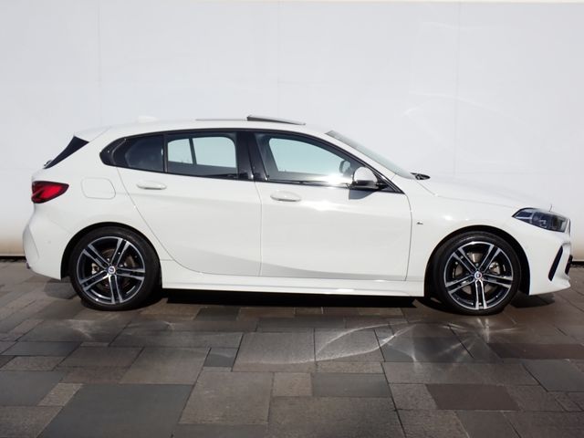 BMW BMW 1series 2022