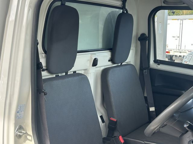 DAIHATSU HIJET truck 4WD 2015