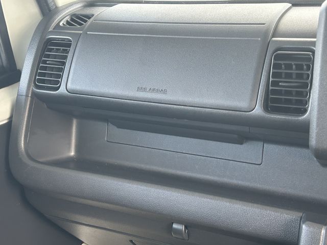 DAIHATSU HIJET truck 4WD 2015