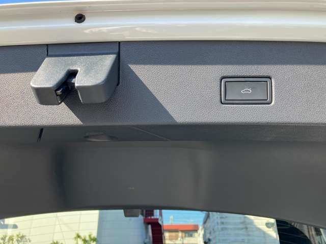 VOLKSWAGEN VOLKSWAGEN T-Roc 2023