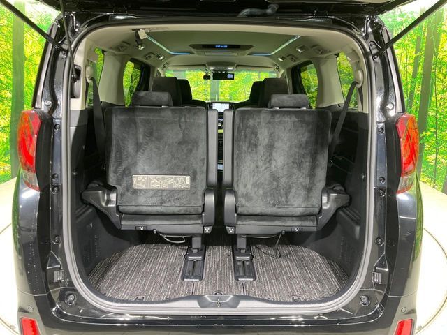 TOYOTA ALPHARD hybrid 4WD 2015