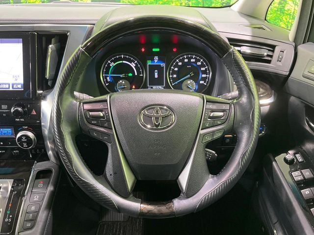 TOYOTA ALPHARD hybrid 4WD 2015