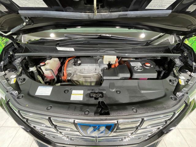 TOYOTA ALPHARD hybrid 4WD 2015