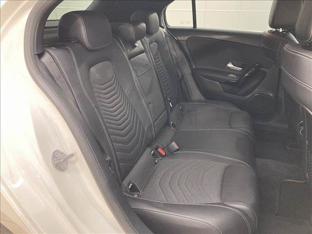 MERCEDES BENZ MERCEDES BENZ A class 2018