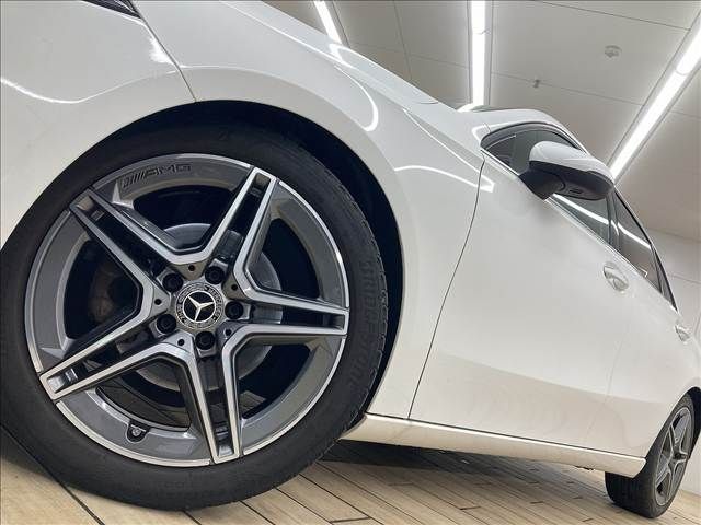 MERCEDES BENZ MERCEDES BENZ A class 2018