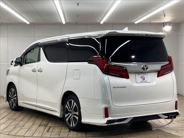 TOYOTA ALPHARD 2022