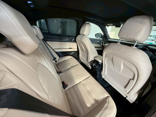 ALFAROMEO ALFAROMEO STELVIO 2023