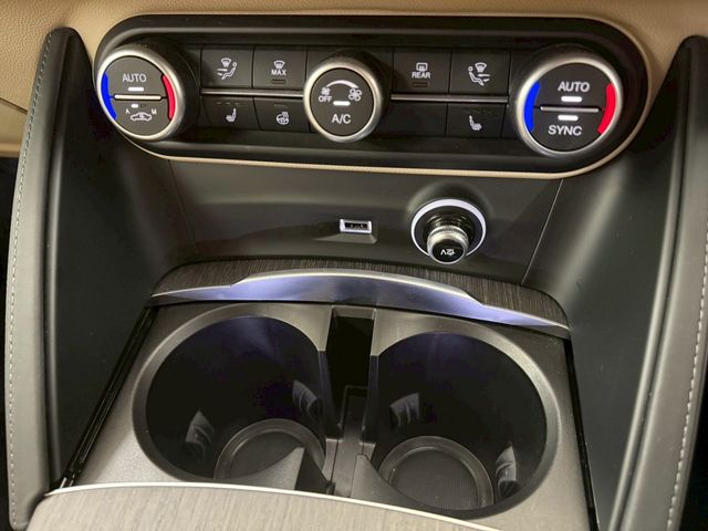 ALFAROMEO ALFAROMEO STELVIO 2023