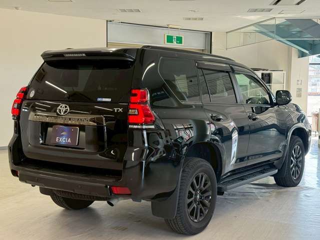 TOYOTA LANDCRUISER PRADO 2022