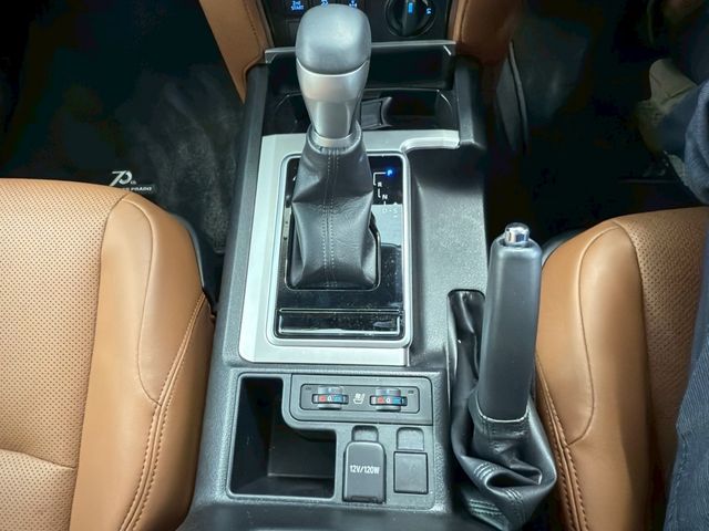 TOYOTA LANDCRUISER PRADO 2022