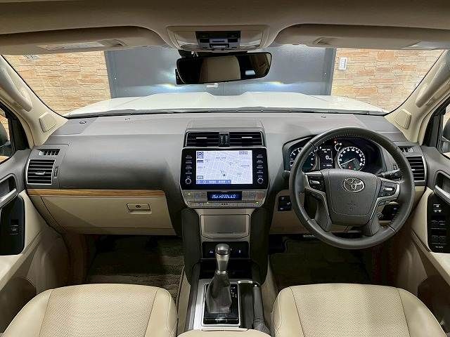 TOYOTA LANDCRUISER PRADO 2022