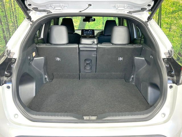 TOYOTA YARIS CROSS 2023