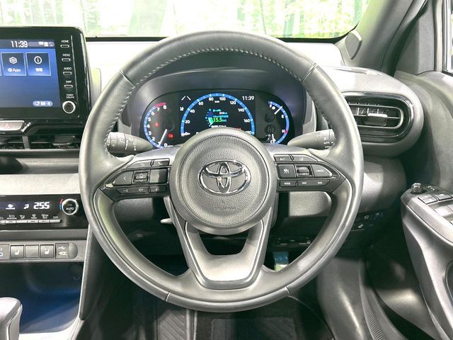 TOYOTA YARIS CROSS 2023