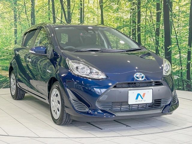 TOYOTA AQUA 2019