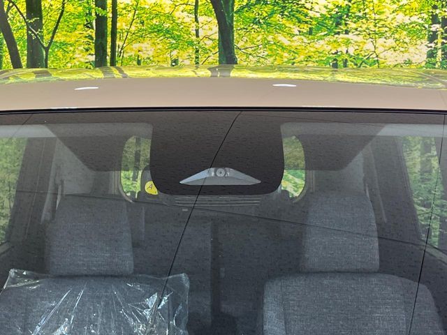 TOYOTA SIENTA HYBRID 2025