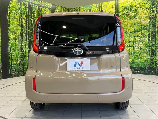 TOYOTA SIENTA HYBRID 2025
