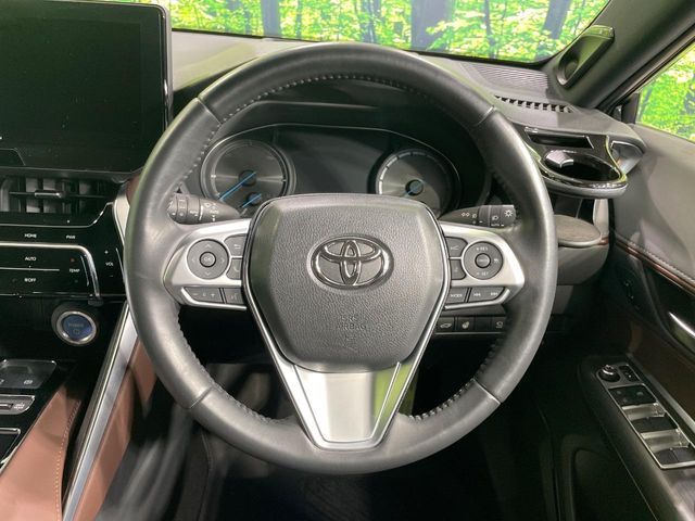 TOYOTA HARRIER HYBRID 2021