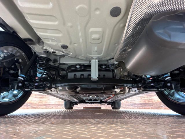 TOYOTA COROLLA CROSS HYBRID 2025