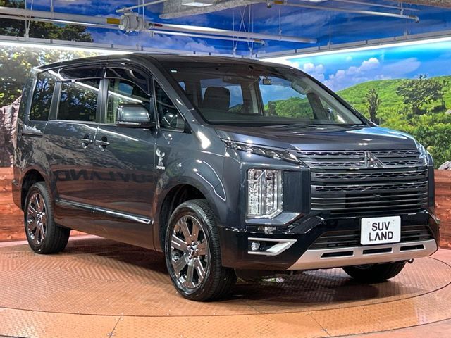 MITSUBISHI DELICA D:5 4WD 2023