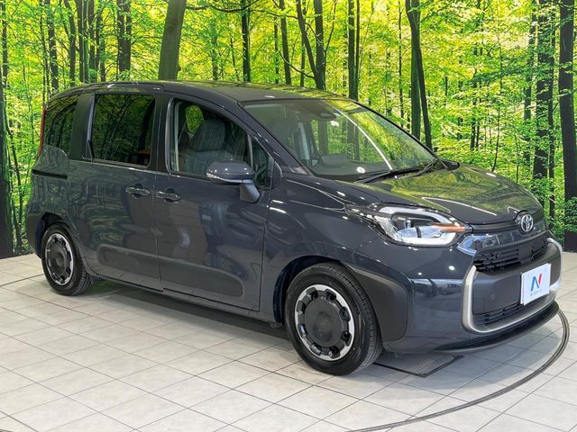 TOYOTA SIENTA HYBRID 2023