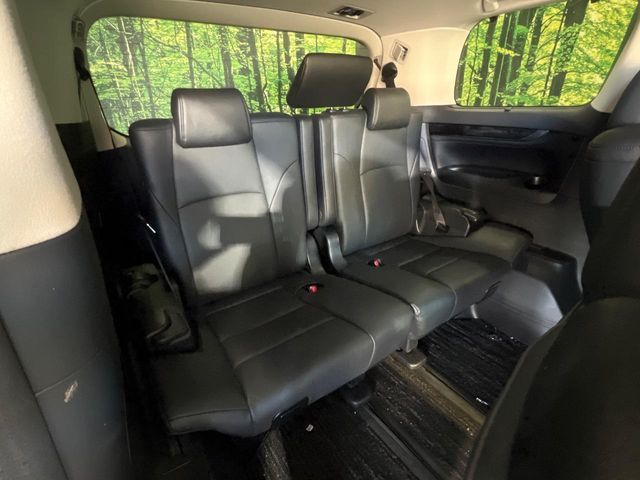 TOYOTA VELLFIRE 2019